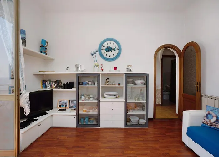 Lardarina Villa Corniglia